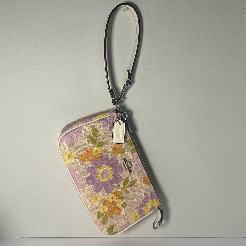 NWT Coach Nolita 19 Signature Canvas Floral Print Wristlet Shoulder Bag Purse - Picture 4 of 16